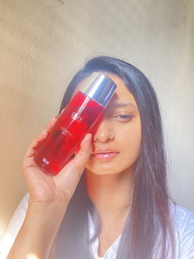 Olay Regenerist Micro Sculpting Super Essence Water review photo by riisblog