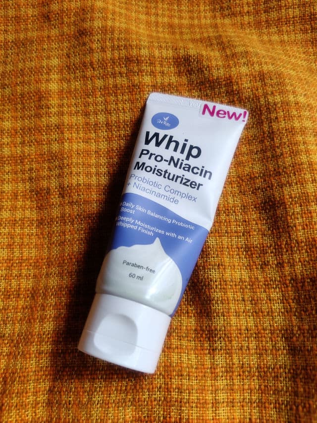 iWhite Korea Whip Pro-Niacin Moisturizer review photo by riohila