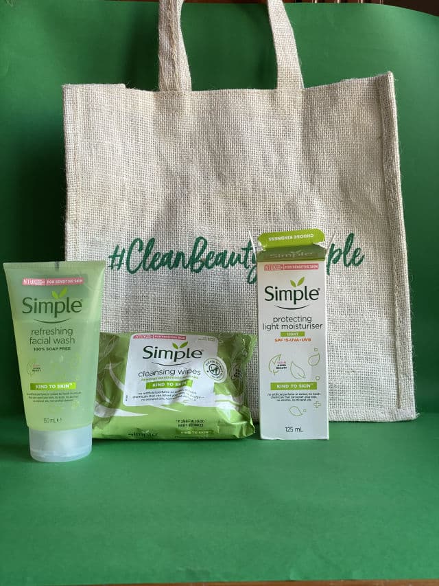 Simple Protecting Light Moisturiser review photo by riyaarolkar