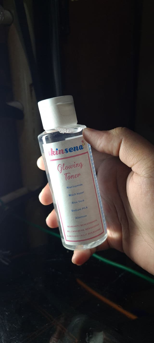 Skinsena Glowing Toner review photo by rthocta