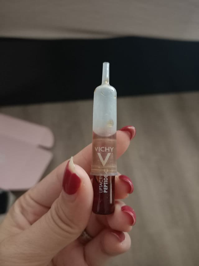 Vichy LiftActiv Peptide-C Serum Anti-Aging Concentrate Ampoules review photo by samanwong