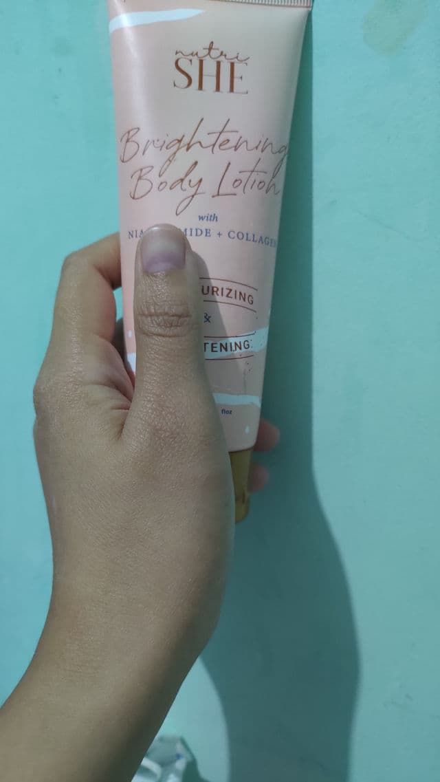 Nutrishe Brightening Body Lotion review photo by sartika28