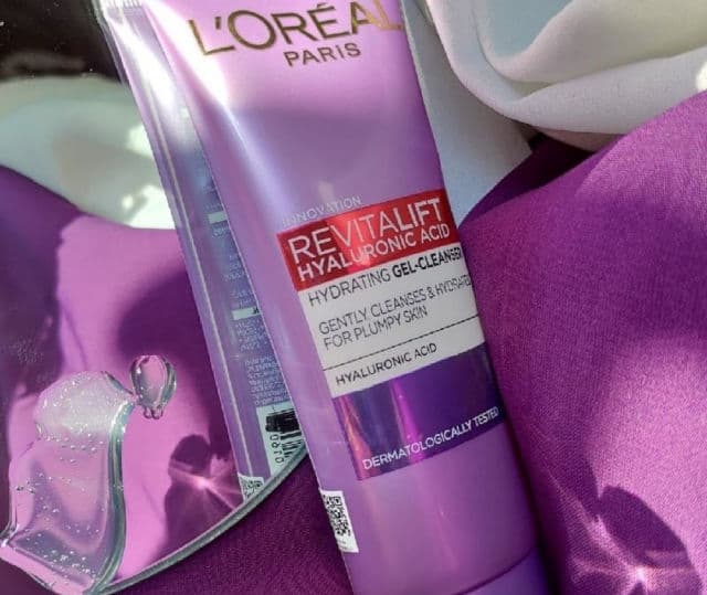 L'Oreal Paris Revitalift Filler Replumping Gel Face Wash review photo by sartika28