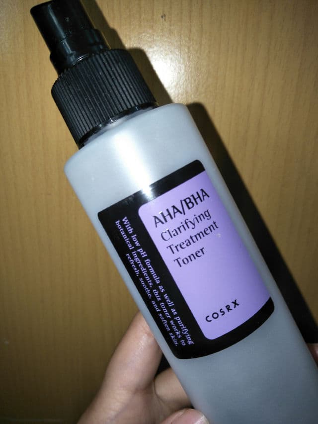 COSRX AHA/BHA Clarifying Treatment Toner review photo by savoerskin