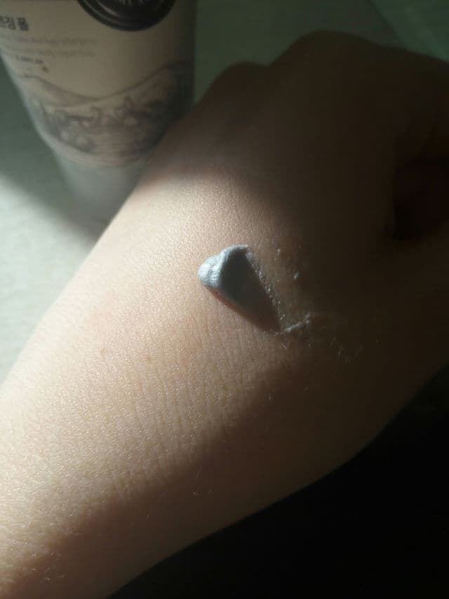 3wClinic Charcoal Cleansing Foam review photo by sawuxi