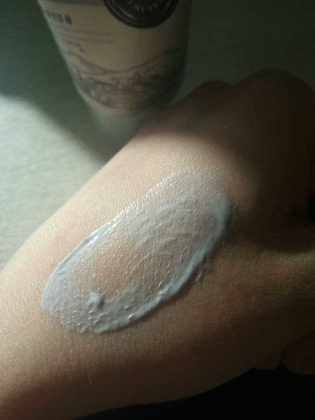 3wClinic Charcoal Cleansing Foam review photo by sawuxi