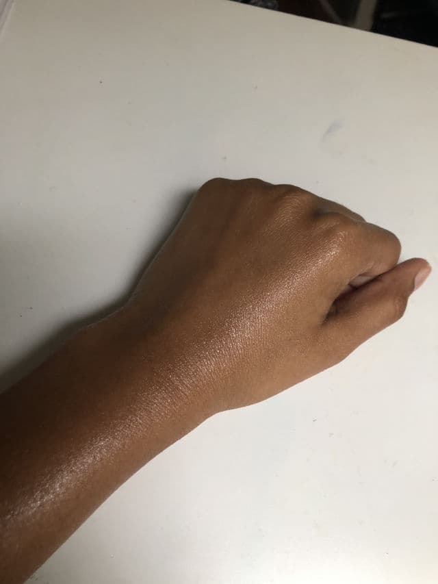 Aveeno Protect & Hydrate Lotion Sunscreen with Broad Spectrum SPF50 for Face review photo by scd97