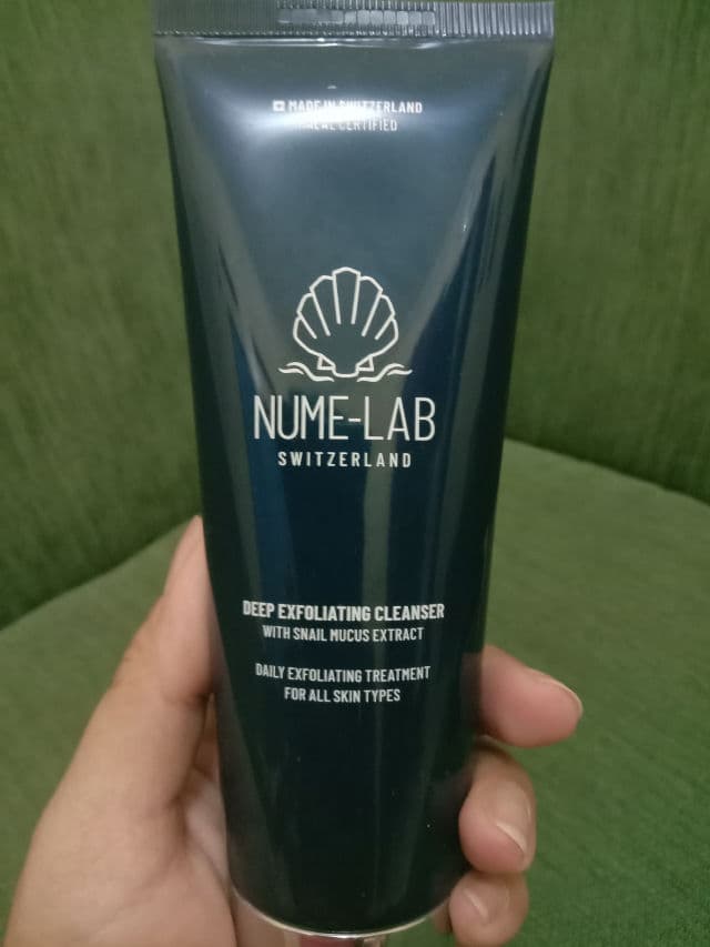 NUME-Lab Deep Exfoliating Cleanser review photo by mrscepiskincare
