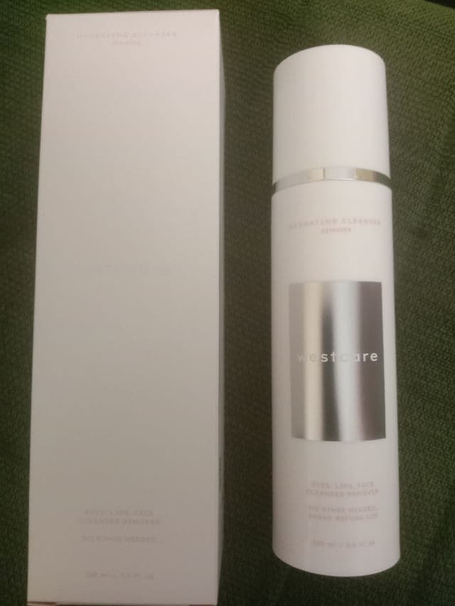 Westcare Hydrating Cleanser Remover	 review photo by mrs.elsyahskincare