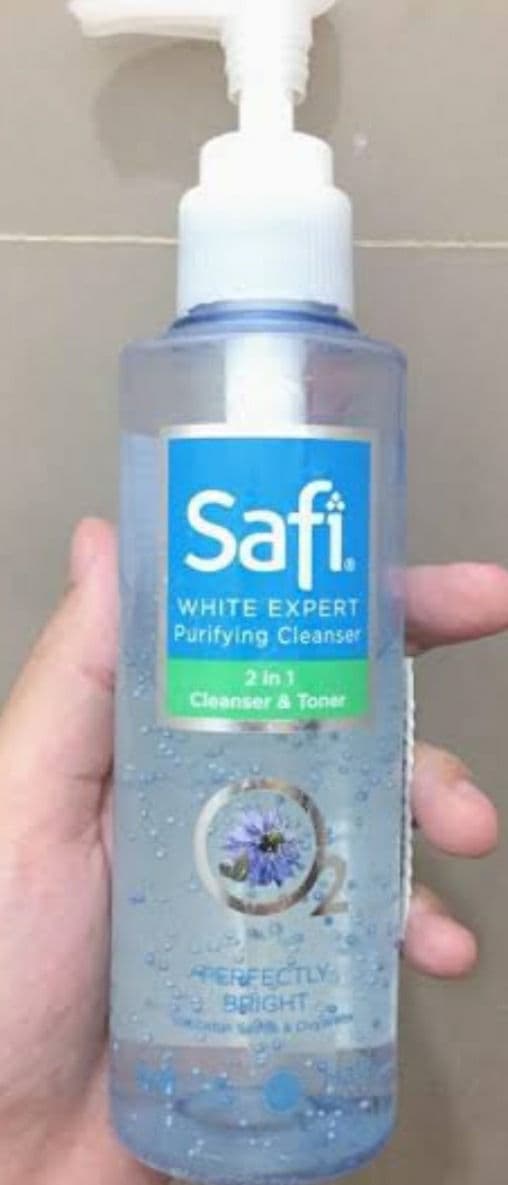 Safi White Expert Purifying Cleanser 2 in 1 Cleanser & Toner review photo by shafauliar
