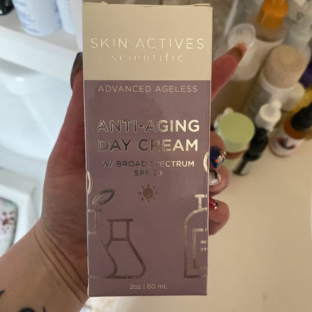 Skin Actives Scientific Anti-Aging Day Cream with SPF 30 review photo by shalynamber