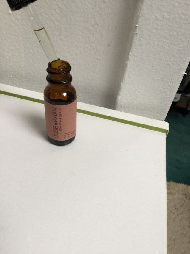 Josie Maran Cosmetics Pure Argan Oil review photo by shamiza