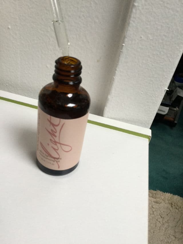 Josie Maran Cosmetics Pure Argan Oil Light review photo by shamiza