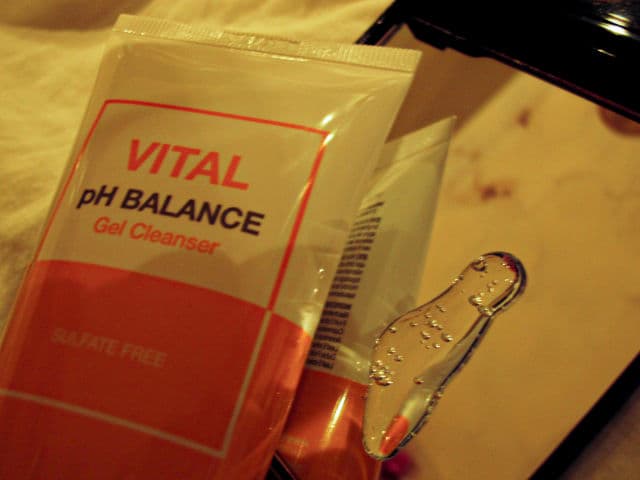 The Skin House Vital pH Balance Gel Cleanser  review photo by shaneblancs