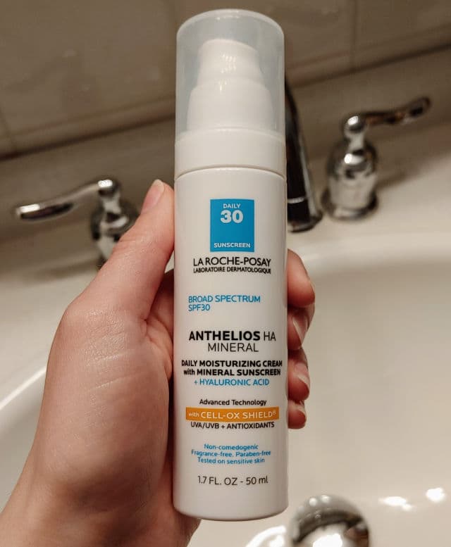 La Roche-Posay Anthelios Mineral SPF 30 Moisturizer with Hyaluronic Acid review photo by shannbit