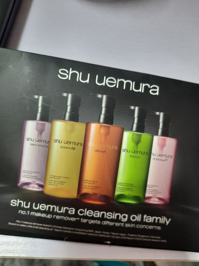 Shu Uemura High Performance Balancing Cleansing Oil Advanced Formula review photo by sheananan