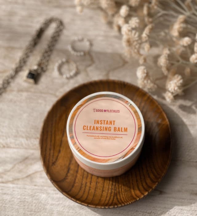 Good Molecules Instant Cleansing Balm review photo by sheerglow