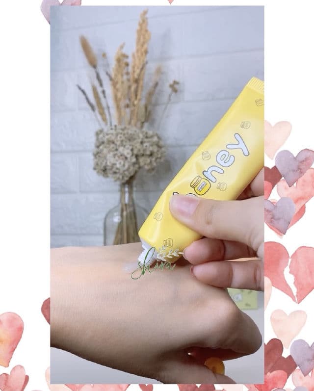 Vely Vely Hand Cream - Artemisia review photo by shiralee