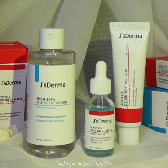 J'sDerma Hydglow Moist Up Toner  review photo by shita