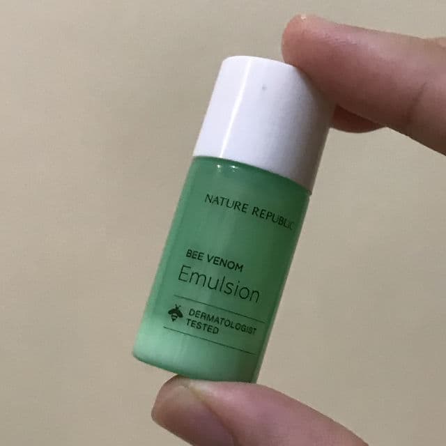 NATURE REPUBLIC Bee Venom Emulsion review photo by shoppingsavvysisters