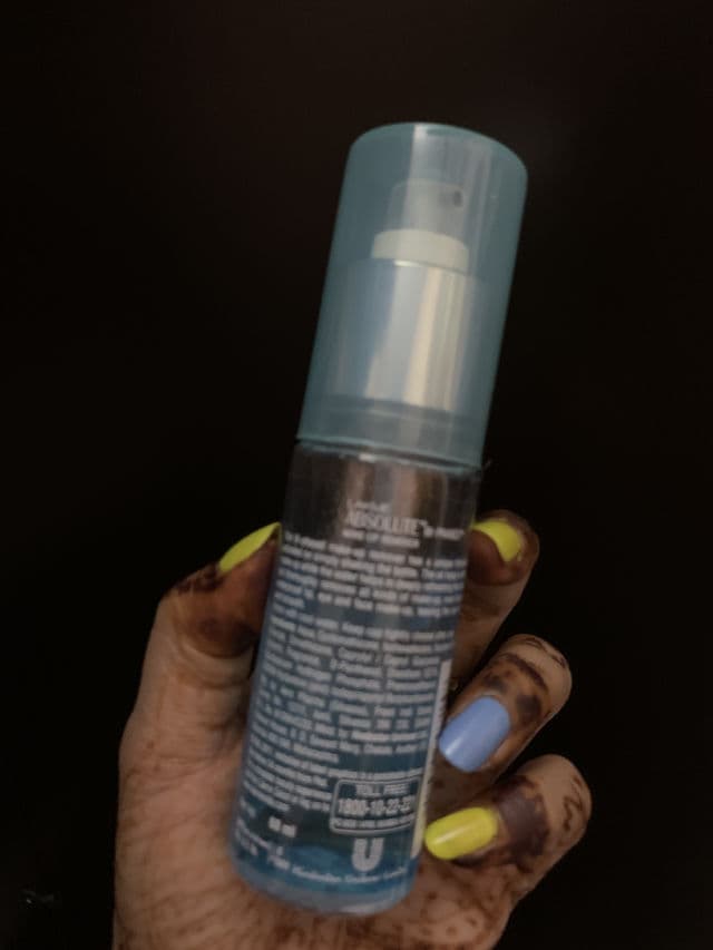 Lakmé Absolute Bi-Phased Make-Up Remover review photo by shuchitrivedi