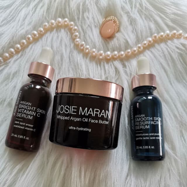 Josie Maran Cosmetics Argan Bright Skin Vitamin C Serum review photo by shystarr79