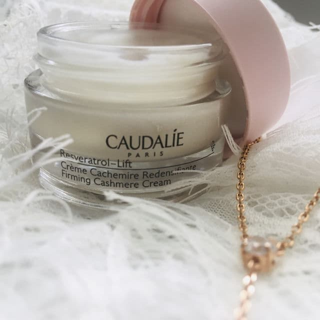 Caudalie Paris Resveratrol-Lift Firming Cashmere Cream  review photo by silverentj