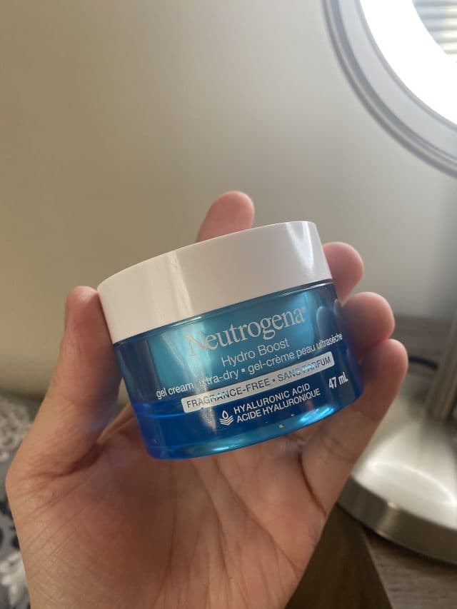 Neutrogena Hydro Boost Gel Cream for Dry Skin review photo by skasiantusiast