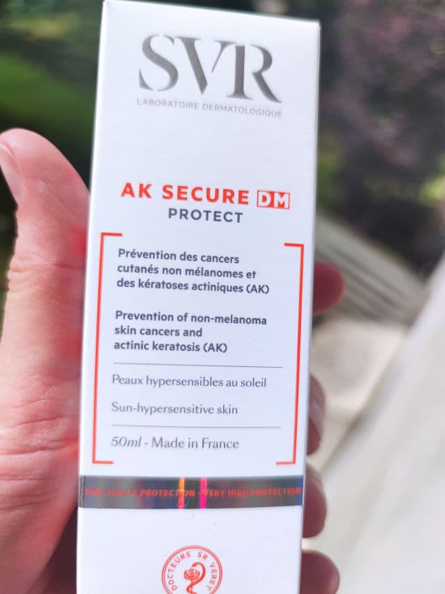 SVR AK Secure DM Protect review photo by skincarebygenie