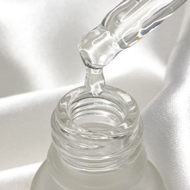 Gratitude Bar Acne Clear Drops review photo by skincarebyten