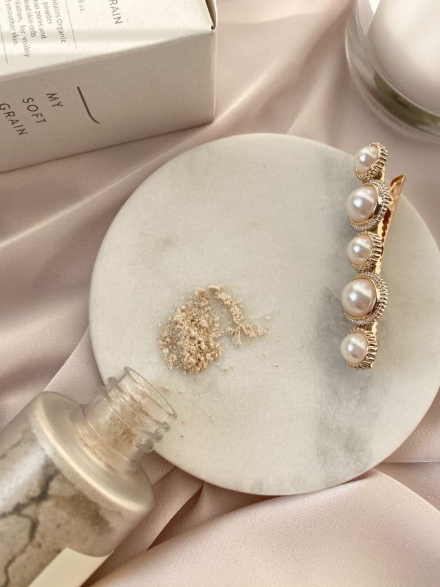 Sioris My Soft Grain Scrub review photo by skincarediaryan