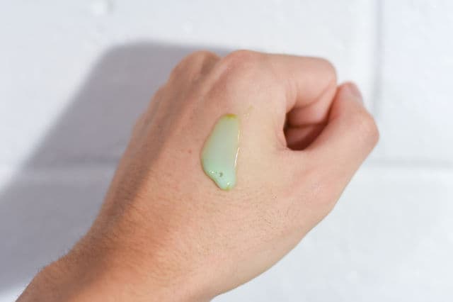 Algenist Blue Algae Vitamin C Skinclarity Brightening Serum review photo by skincareinhawaii