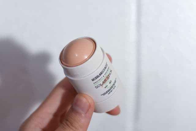 MDSolarSciences Protect & Nourish Solar Stick SPF40 review photo by skincareinhawaii