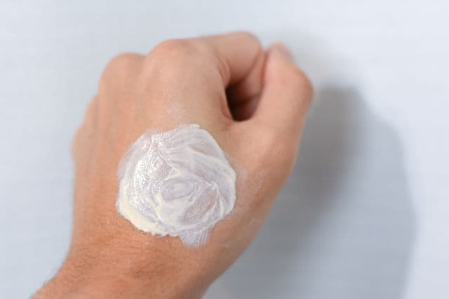 MDSolarSciences Mineral KidCrème SPF 50 review photo by skincareinhawaii