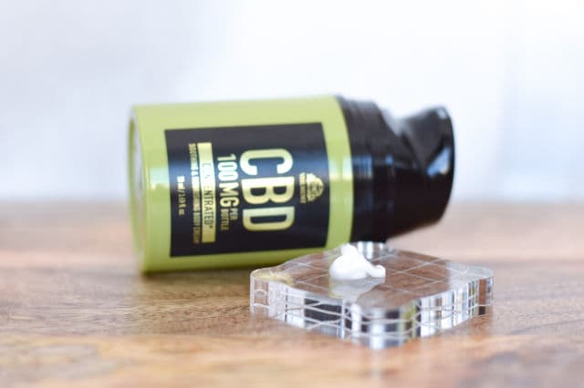 Avon Veilment CBD Soothing & Nourishing Body Cream review photo by skincareinhawaii