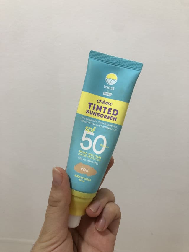 Fresh Skinlab Sunglow By Fresh Creme Tinted Sunscreen Fair Tint review photo by skincarewithTRISH