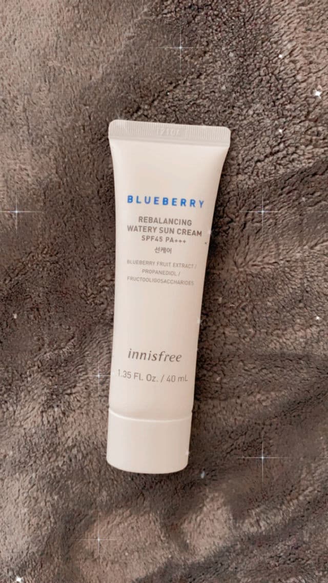 INNISFREE Blueberry Rebalancing Watery Sun Cream SPF37 review photo by jasminechuong