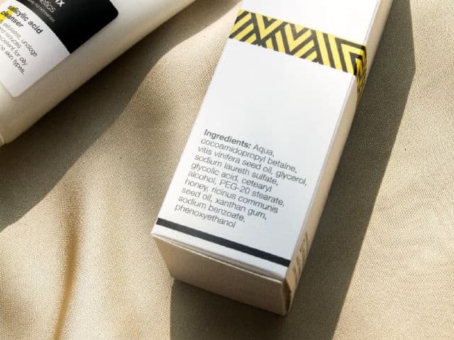 AccuFix Cosmetics Salicylic Acid Cleanser review photo by skincarewithseher