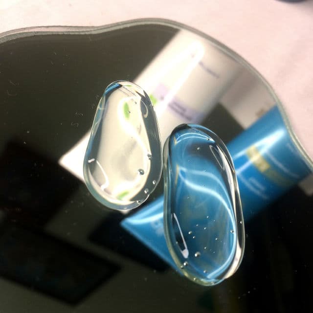 Clinelle PureSwiss Hydracalm Cleansing Gel review photo by skinislooks