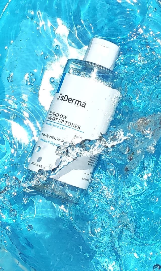 J'sDerma Hydglow Moist Up Toner  review photo by skinlovette