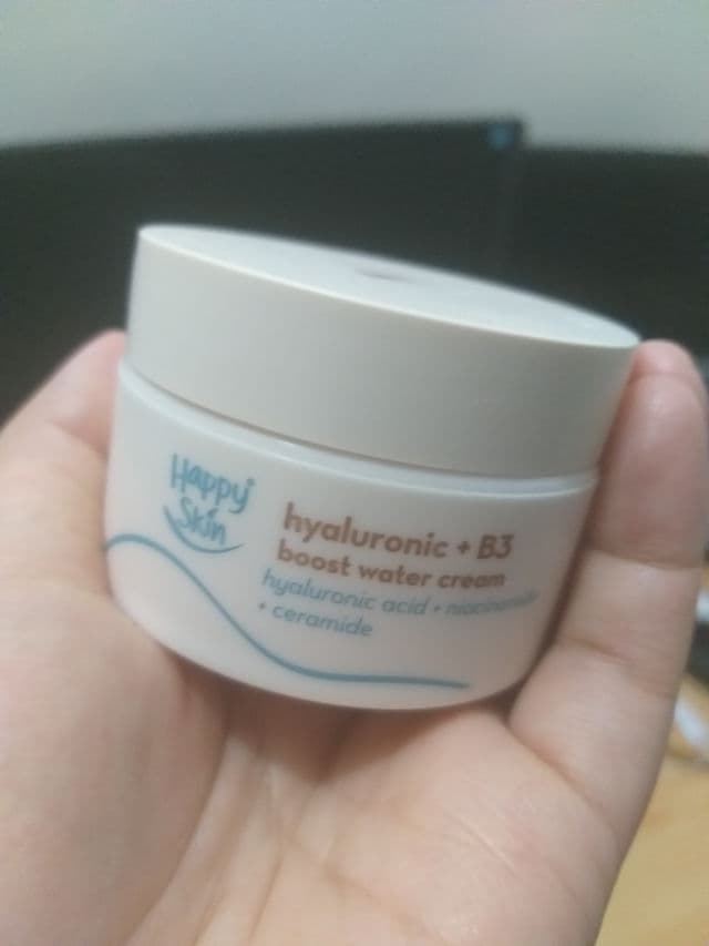 Happy Skin Hyaluronic + B3 Boost Water Cream review photo by skinnypotato