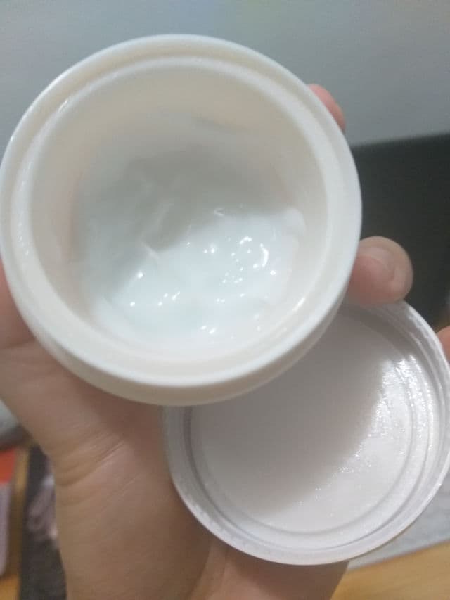 Happy Skin Hyaluronic + B3 Boost Water Cream review photo by skinnypotato