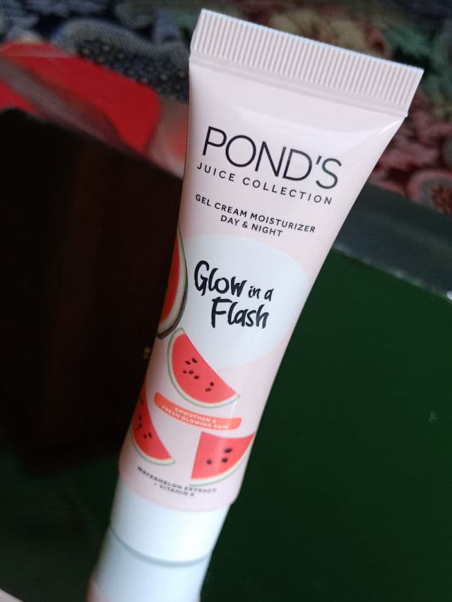 Pond's Juice Collection- Watermelon Gel Cream Moisturizer  review photo by vyaglowupsoon