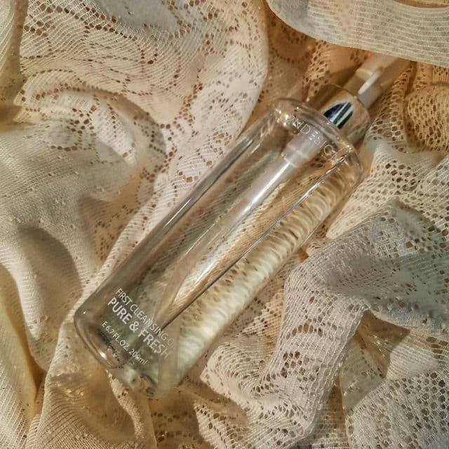 2NDESIGN First Cleansing Oil Pure & Fresh review photo by skinscares