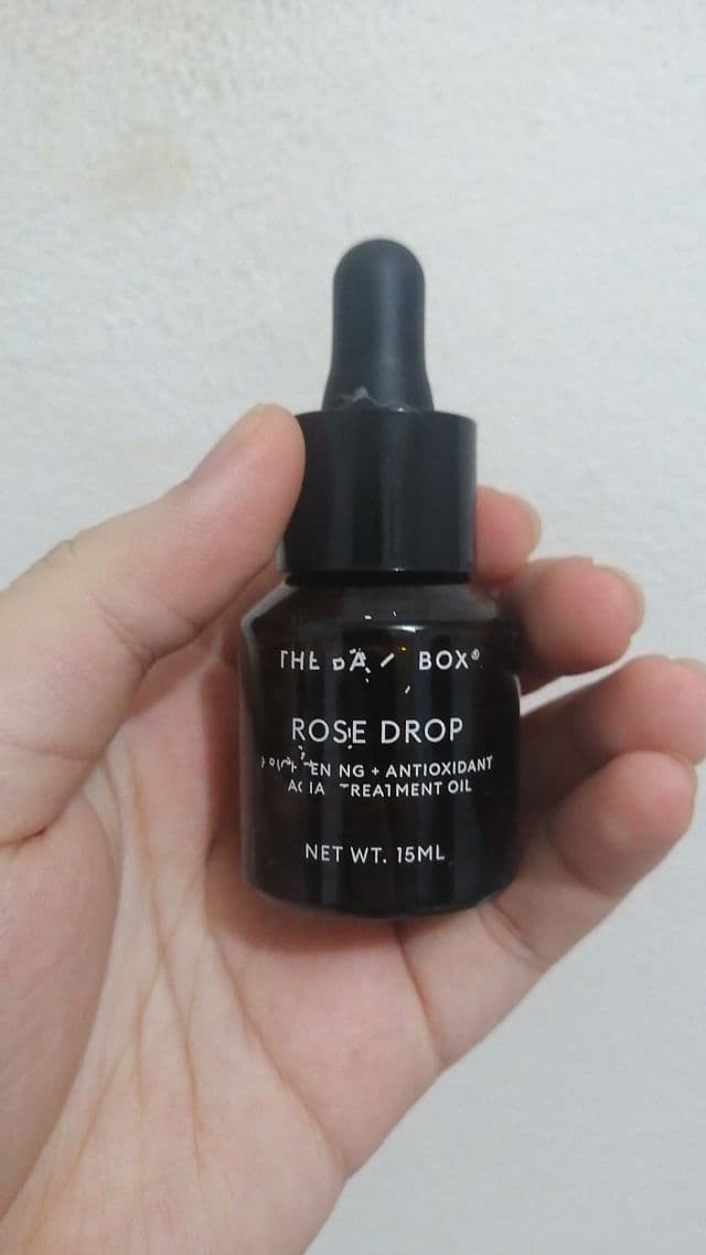 The Bath Box Pure Rose Hip Seed Oil - Facial Oil review photo by skininsecurity
