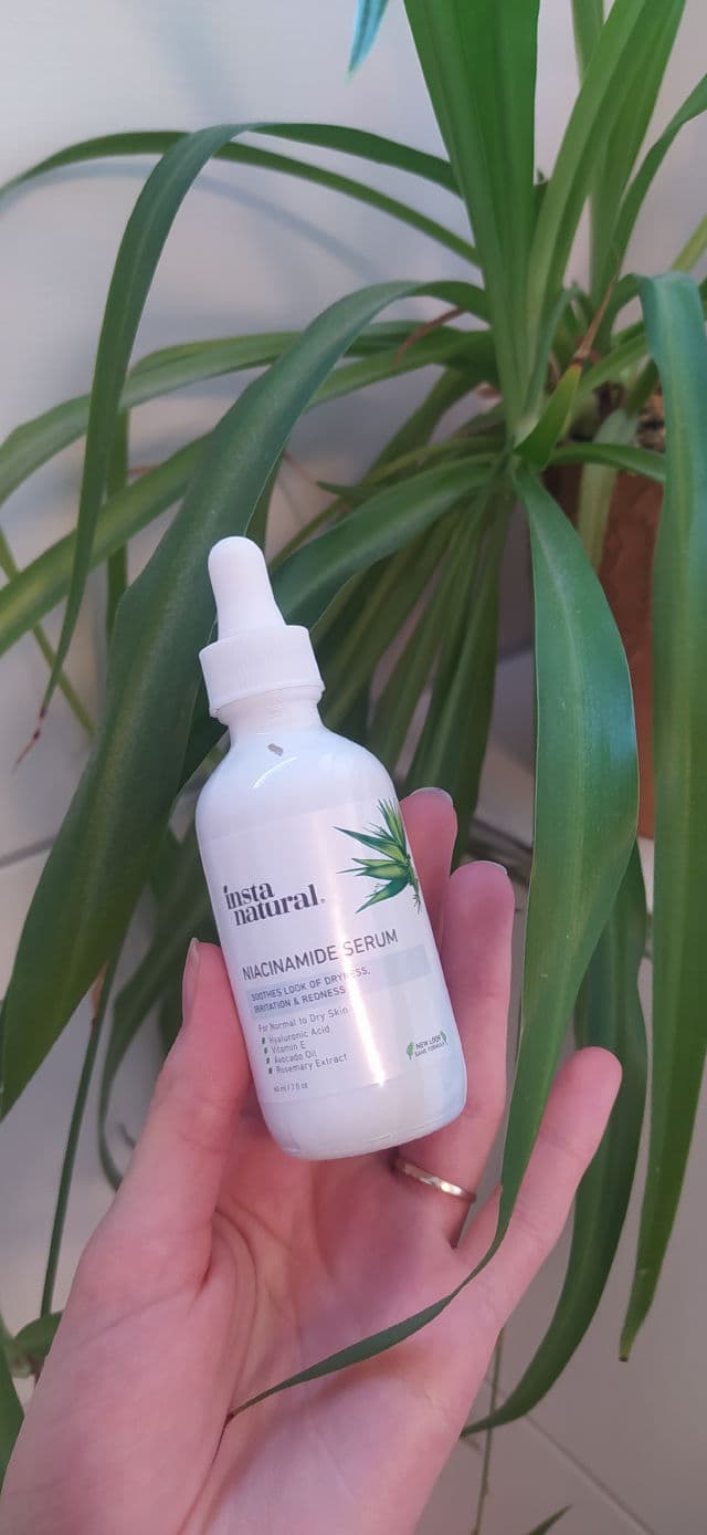 InstaNatural Niacinamide Serum review photo by Trueskinbliss