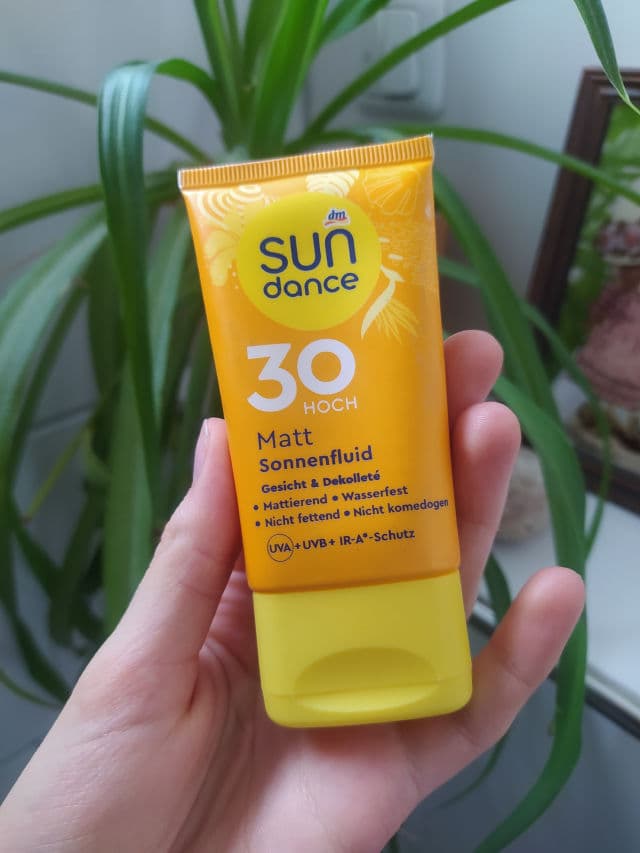 Sundance Matt Sonnenfluid LSF30 review photo by Trueskinbliss