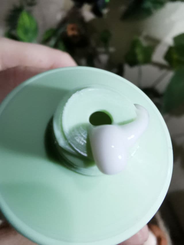 Pixi Hydrating Milky Lotion review photo by sparklesandnargles