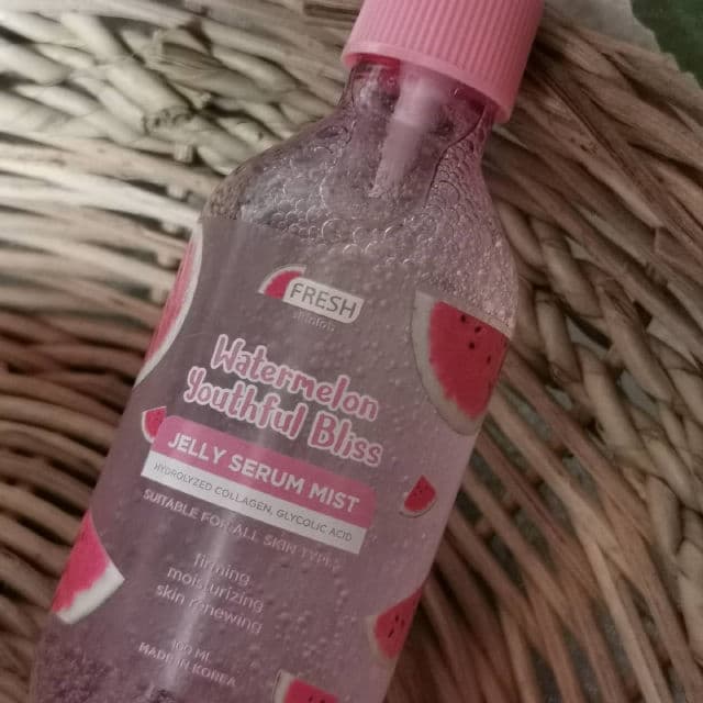 Fresh Skinlab Watermelon Youthful Bliss Jelly Serum Mist	 review photo by sparklesandnargles