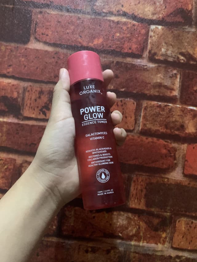 Luxe Organix Power Glow Essence Toner Galactomyces Vitamin C review photo by squiddy